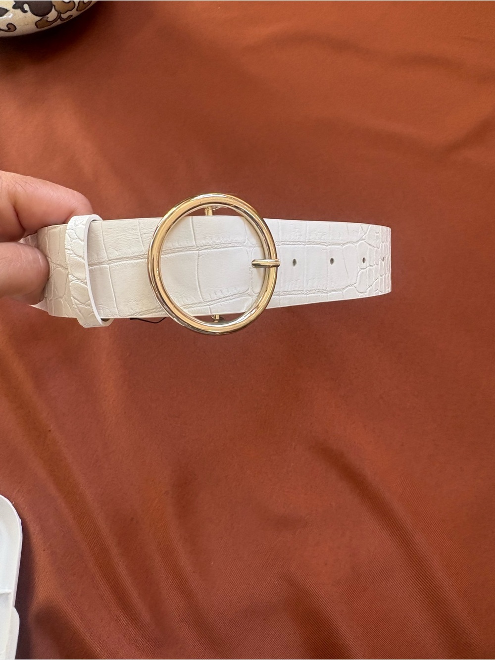 H&M White Croc-Embossed Belt with Gold Round Buckle size XS